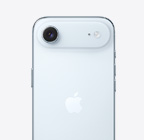 iPhone Air, face arrière, bleu ciel, système caméra Fusion dans le plateau de la partie supérieure
