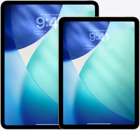 iPad i iPad Air, obok siebie, iPad Air z przodu zachodzi na iPada, orientacja pionowa, ekran blokady wyświetla godzinę w półprzezroczystym Liquid Glass